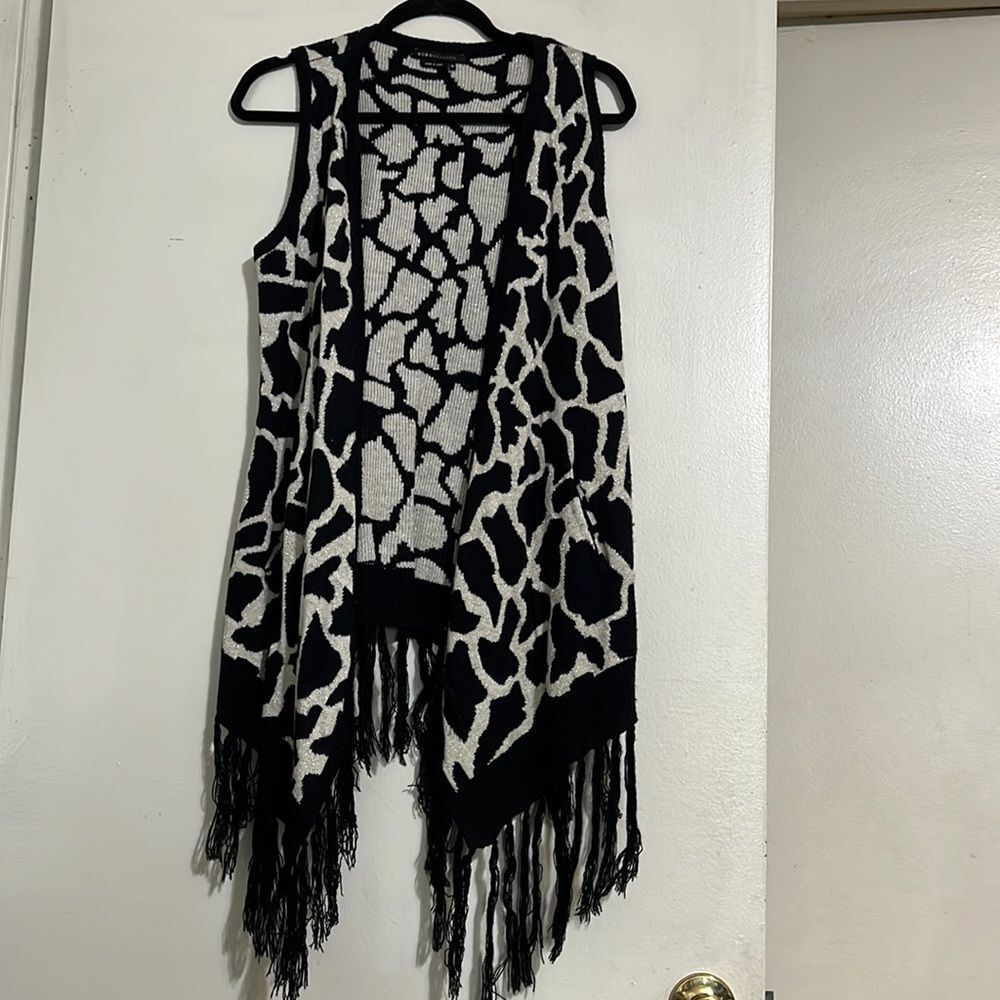 BCBGMAXAZRIA animal print fringe vest